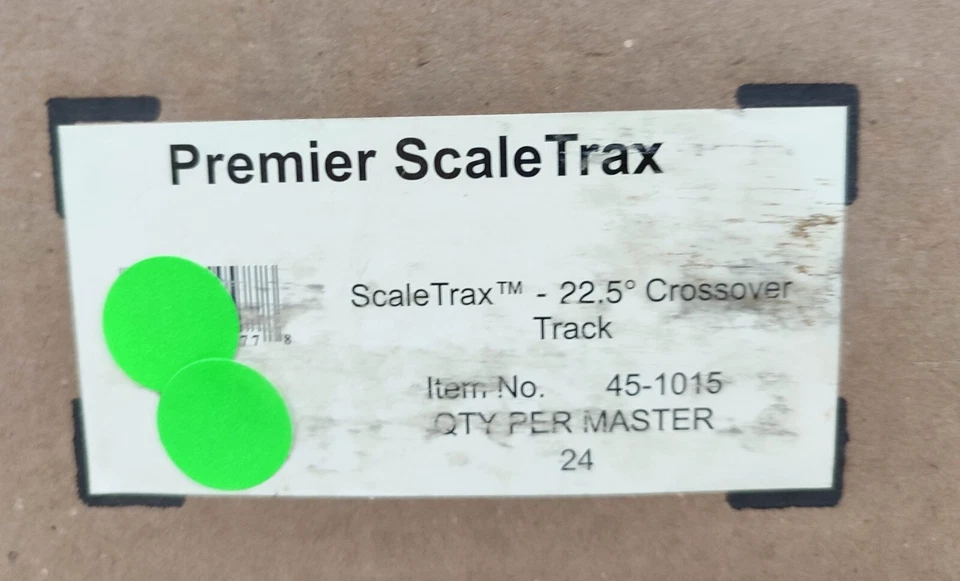 MTH 45-1015 ScaleTrax O Gauge 22.5 Degree Crossing Tracks in Quantity - Image 2 of 3