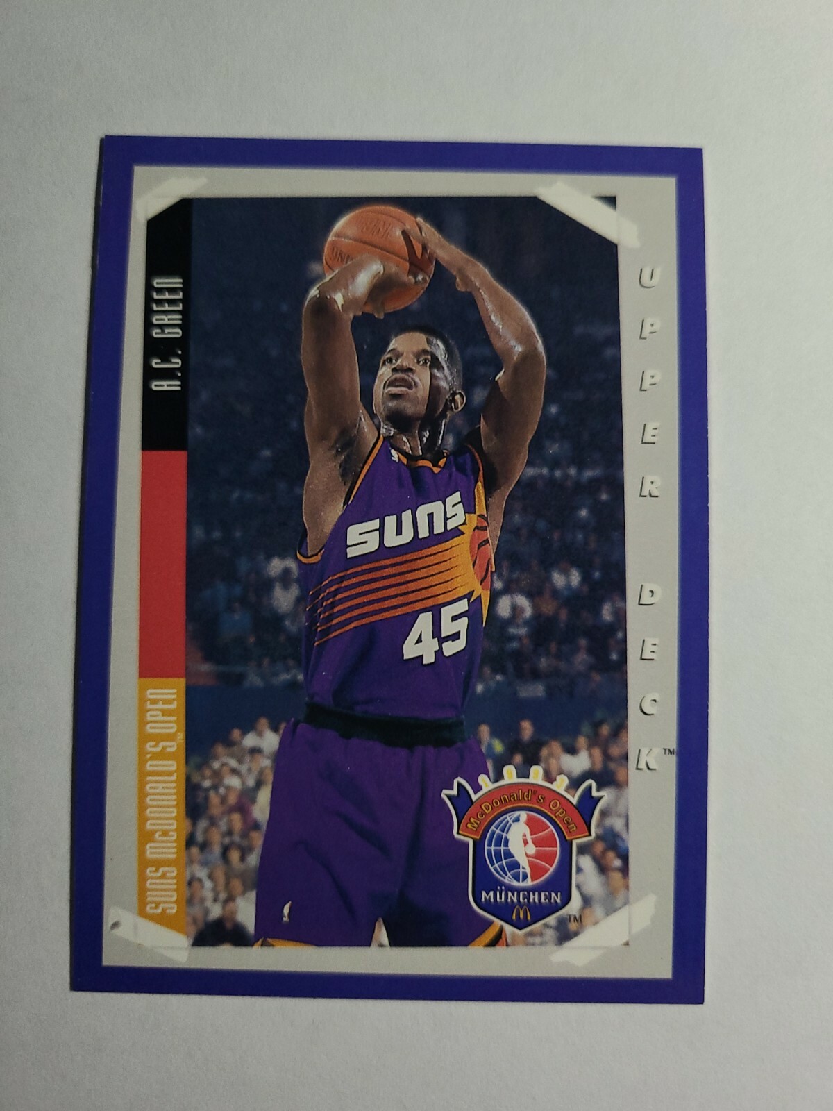 A.C. GREEN 1993-94 UPPER DECK BASKETBALL CARD # 499 D6475