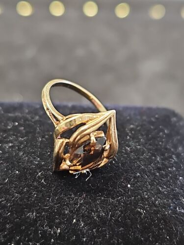 Smoky Quartz Gemstone Cocktail Ring Size 6.75  10k Yellow Gold.  And 2.5 Grams. - Picture 1 of 5