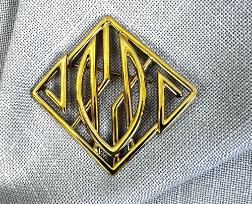 Modern Gold Brooch Lapel Pin Abstract Costume Jewelry Accessory Preppy Acadamia - Picture 7 of 7