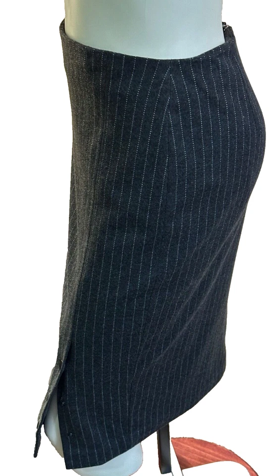 Falda lápiz Tommy Hilfiger gris jaspeado a rayas botón a presión abertura talla 6 Foto 4 de 4