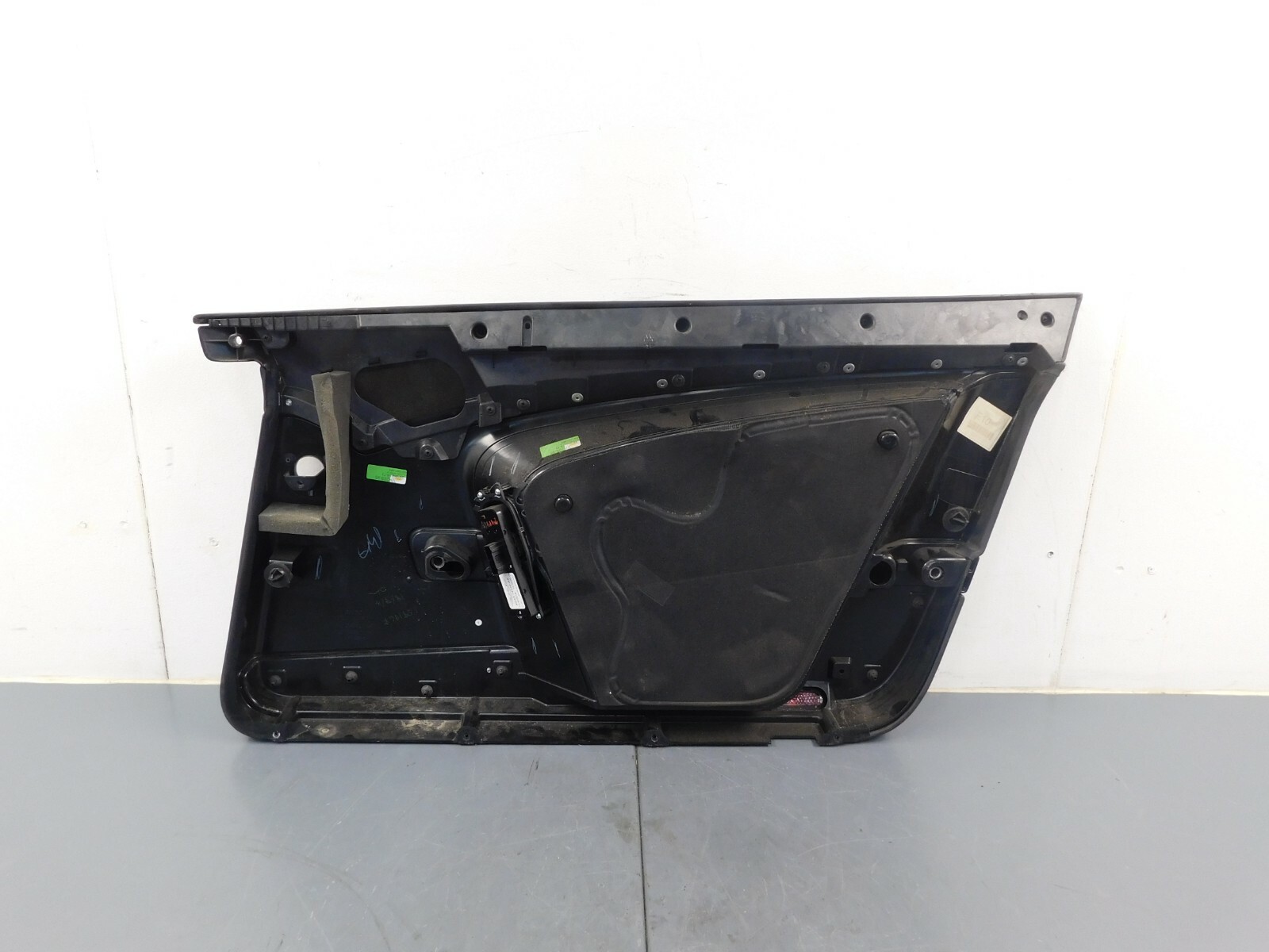 2015 14 - 18 Aston Martin V12 Vantage S Left Driver Door Panel #1954 C4