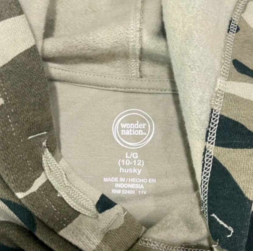 Lot-2 Youth Hoodies~Size L10-12~1 Gildan Camo Pullover -1 Wonder Black Full Zip - Image 4 of 4