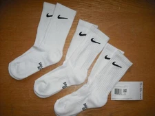 Boys/Girls NWT NIKE Crew Socks 3prs DRI-FIT Classic White w/Black Swooshes 3Y-5Y