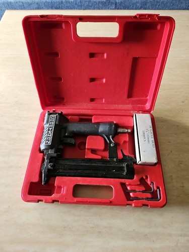 Craftsman 18 Gauge Brad Nailer Kit