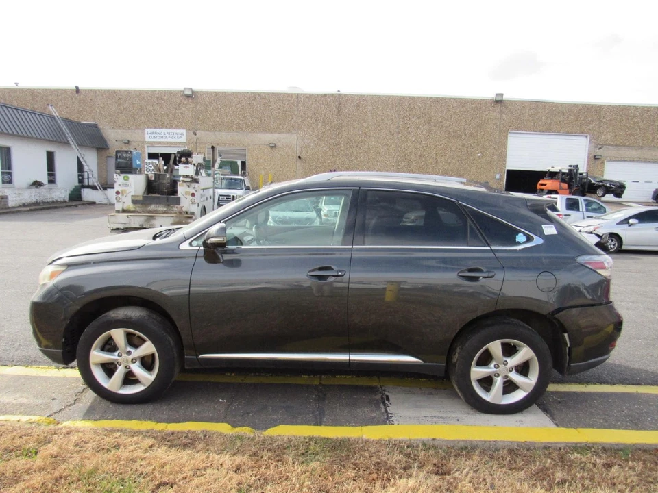 2010 LEXUS RX350 FLOOR GEAR SHIFTER - Image 4 of 4