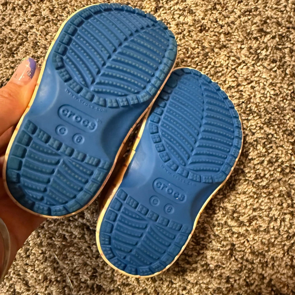 Zueco clásico leñoso Crocs Toy Story - Jean azul Foto 3 de 4