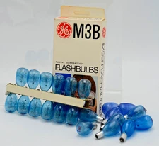 Vintage GE M3B Flashbulbs Camera 12 Bulbs Blue NOS Original Box Flash Bulb