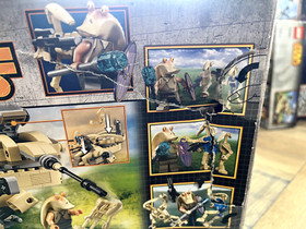 LEGO Star Wars - 75080 - AAT- Brand New In Box. Slightly Damaged box