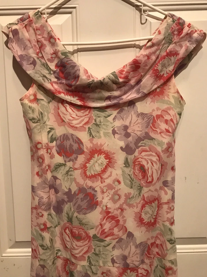 Antigo Vestido Chá Floral Feminino Laura Ashley Tamanho EUA 6 Sem Mangas Laço Caída Cintura - Imagem 3 de 4