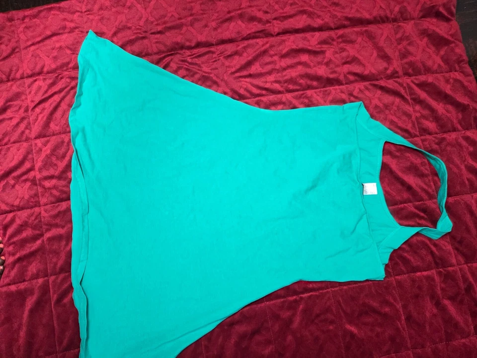 Vestido midi halter verde para mujer acampanado línea A sin mangas verano solero mediano Foto 4 de 4