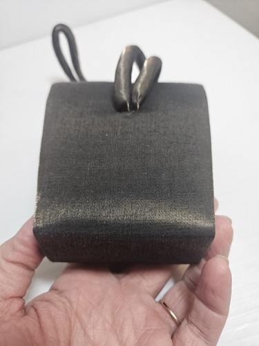 Borsa da sera pochette vintage La Regale tessuto lucido formale verde oliva anni 60 - Foto 6 di 8