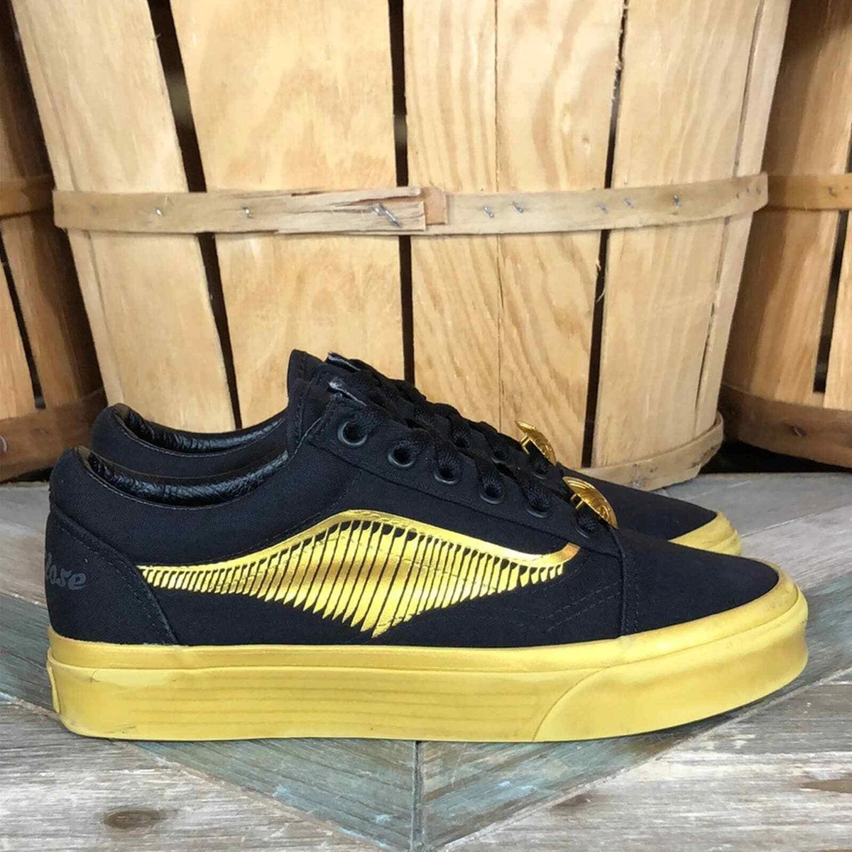 EUC Vans x Harry Potter Old Skool Golden Snitch Black Canvas Gold Sneakers W 6.5