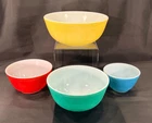 VTG Pyrex Primary Colors Mixing Bowl Set 4 Red Yellow Green Blue 404 403 402 401