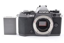 OLYMPUS OM-D E-M5 Mark II Edition Body #9971 F.Aug.1826
