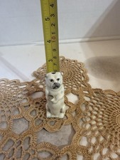 Vintage Dog Looking Pie Vent