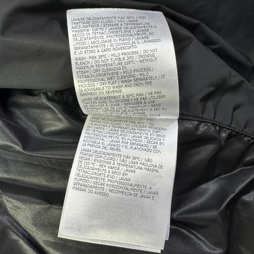 Moncler Lamy Jacket - Size 3 (M) - Picture 14 of 14