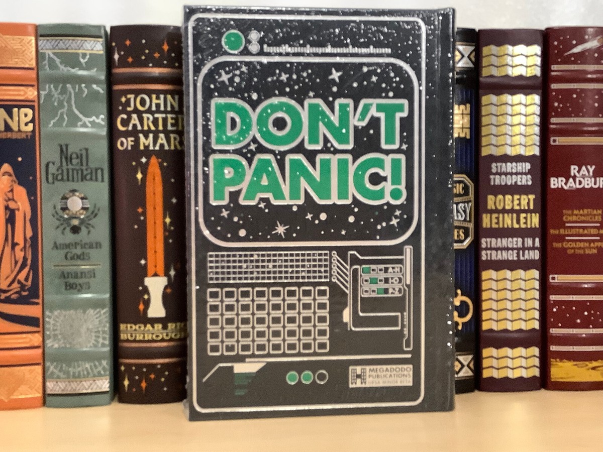 The Ultimate Hitchhiker's Guide to the Galaxy by Douglas