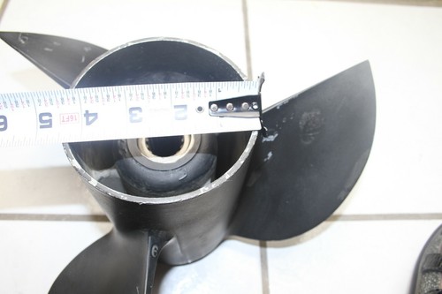 OMC Cuchilla Prop 15 x 17P Acero Inoxidable Pintado R12-107 Derecha - Imagen 5 de 11