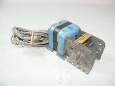 GILBERT A49 WORKING MOTOR AND GEAR BOX, FOR AN ERECTOR SET, 60 CYCLES