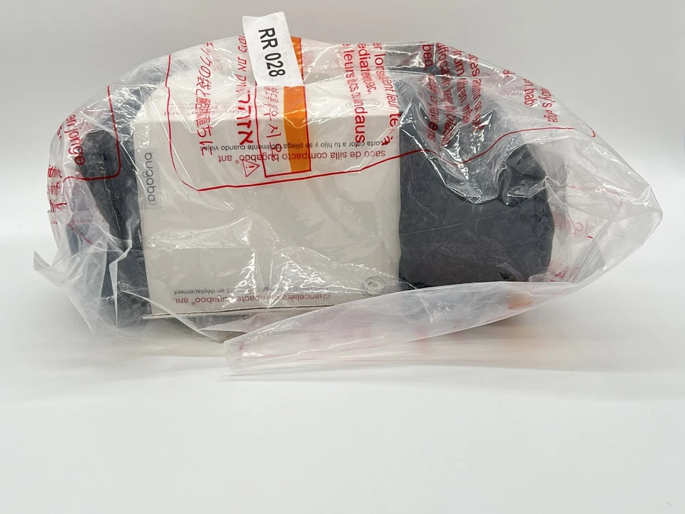 Footmuff compacto Bugaboo Ant preto - Imagem 3 de 4