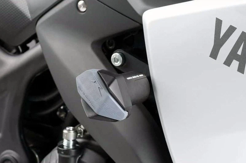 For Yamaha YZF R3 2015-2019 Puig R12 Crash Pads - Image 2 of 3