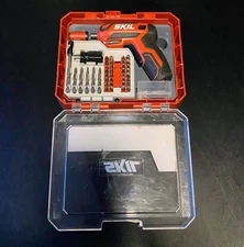 SKIL RECHARGEABLE 4V SCREWDRIVER W/ 42 PIECE BIT KIT (LOOK)