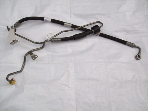 BMW 5 Series Expansion Power Steering Hose 32416774189 - Picture 2 of 4