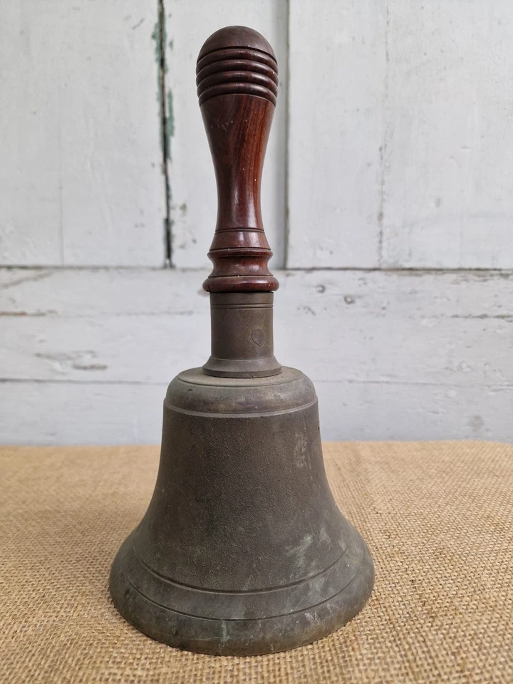 Antique Brass Hand Bell Wood Handle School Bell Dinner Bell Christmas Bell Prop. - Image 2 of 4