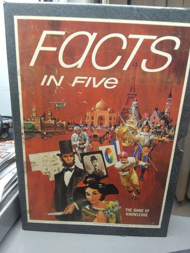 Vintage 1967 FACTS IN FIVE Bookshelf Game By 3M - Picture 2 of 6