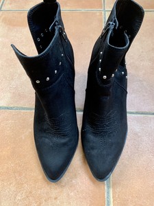 target studded boots