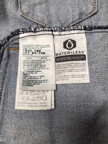 Levi's Ex Boyfriend Trucker Jacket Sleeve Embroidered Womens XSmall Blue Color - Picture 6 of 10