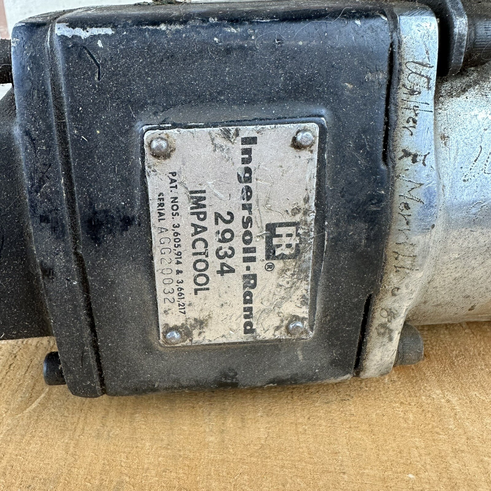Picture 8 of 9