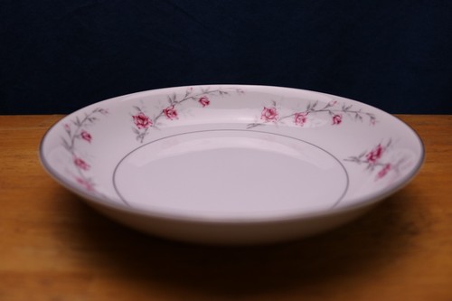 Norleans Debonaire 7 1/2 " Coupe Soup Bowl Fine China Japan Pink Roses - Picture 2 of 4