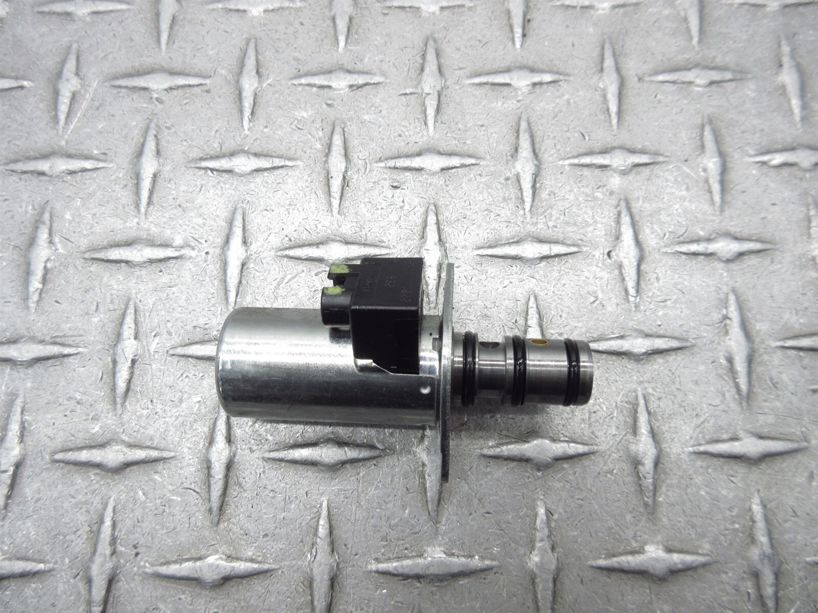 2008 Ferrari F430 Spider Roof Top Solenoid Control Regulator Valve Assembly