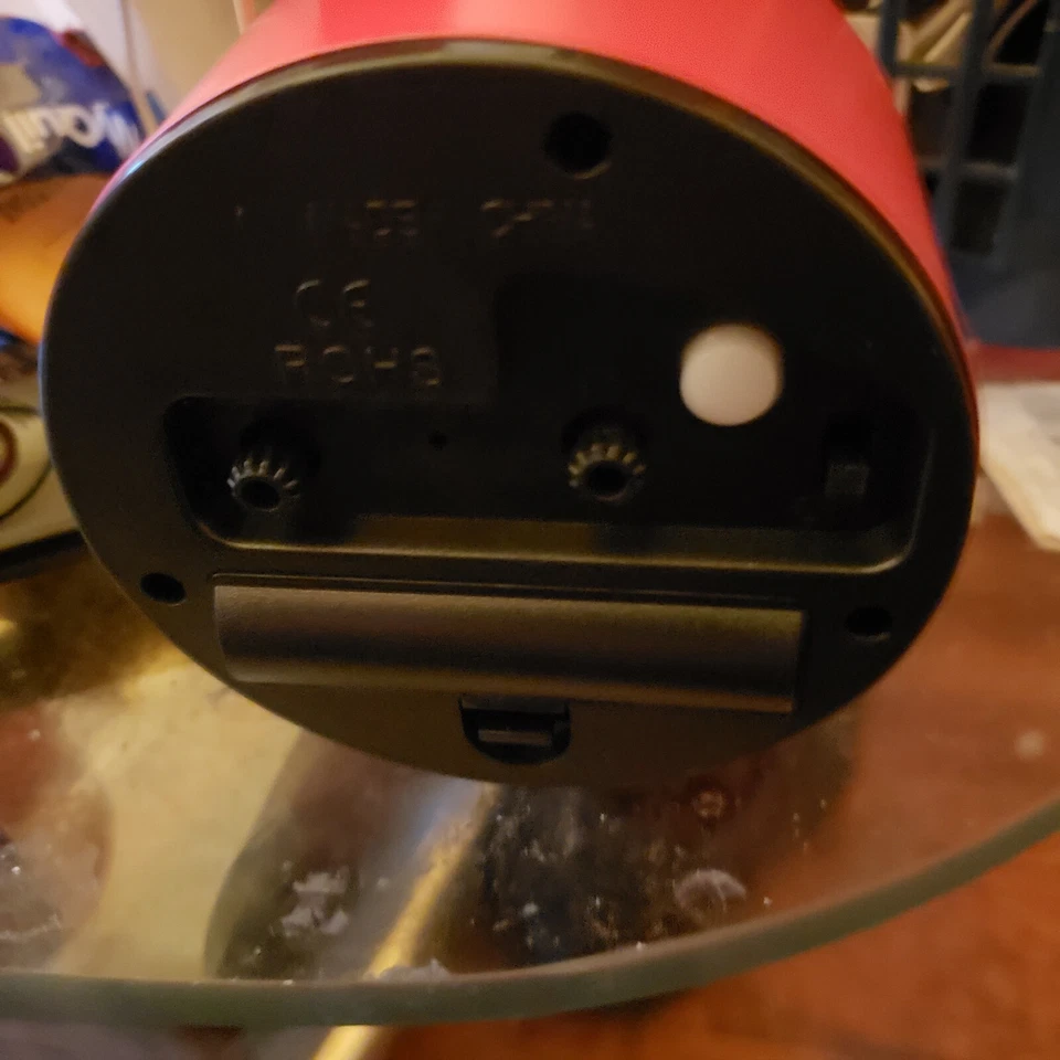 dxzsf Metal Shell Small Alarm Clock Soft Light Night Light Student Bedroom Mute - Image 4 of 4