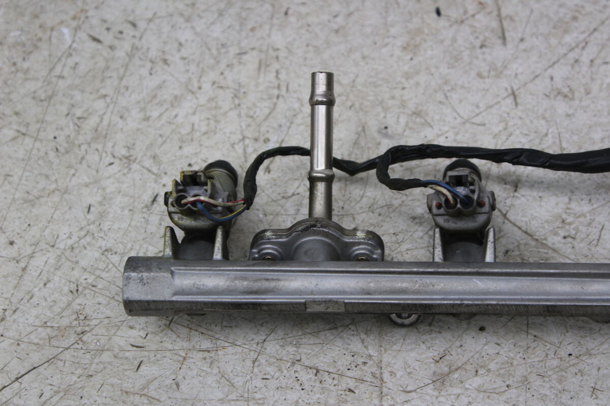 02-05 KAWASAKI NINJA ZX12R FUEL INJECTOR RAIL | eBay