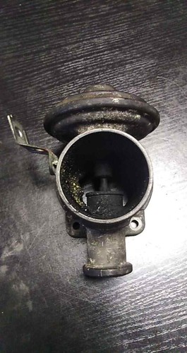 Bmw 3er E46 AGR / AGR-Ventil Pierburg 72826400 / 7785452