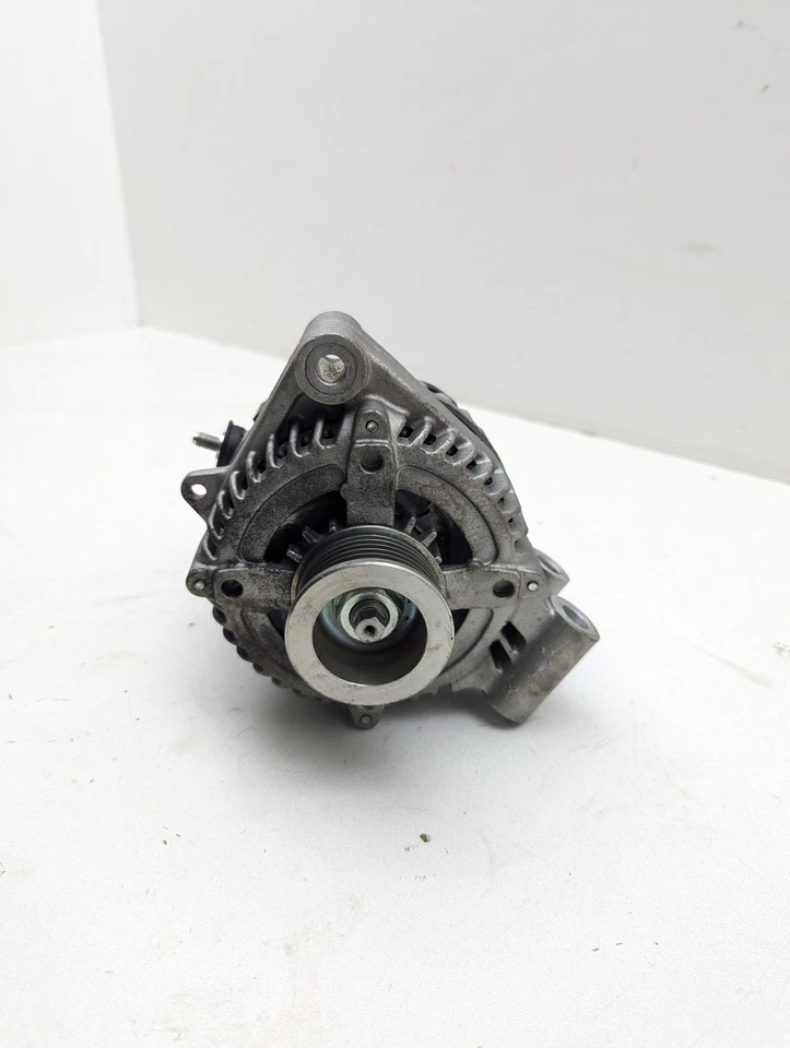 Generador alternador Jaguar XF X250 2009-2010 4,2 L V8 OEM Foto 2 de 4