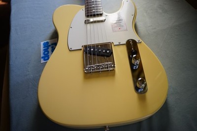 Fender Traditional 60'S 6 String Electric Guitar - Beige/Brown for