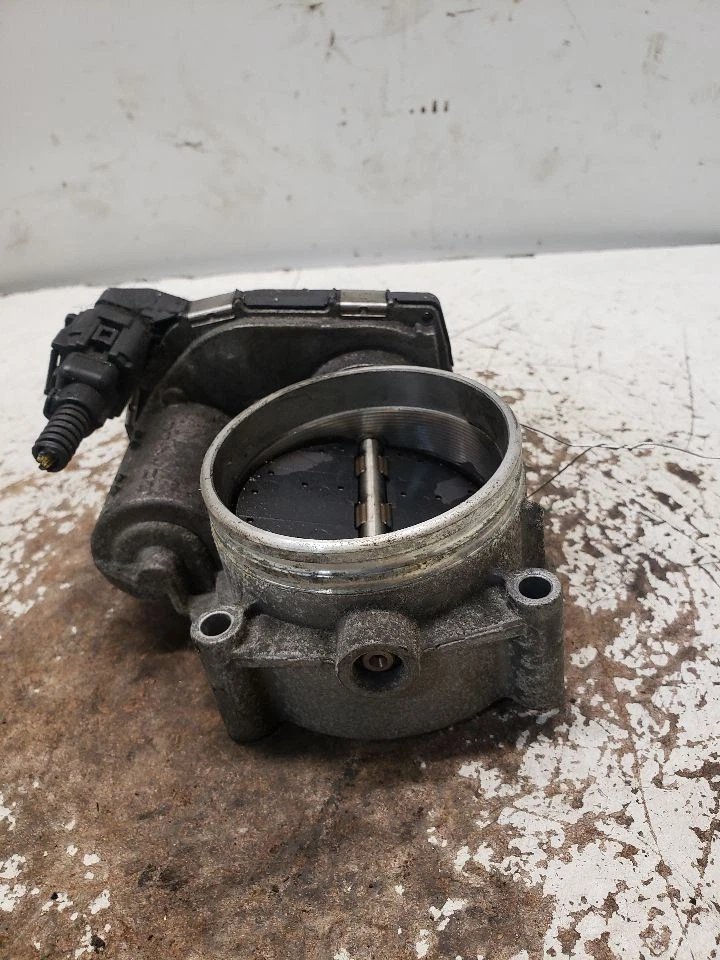 Cuerpo del acelerador 3,0 L 6 cilindros compatible con BMW 328i 1394942 07-13 Foto 2 de 4