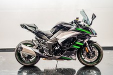 2020 Kawasaki Ninja 1000SX 