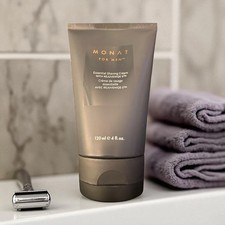 Monat for Men Essential Shaving Cream With Rejuveniqe 4 fl. oz. Brand New!