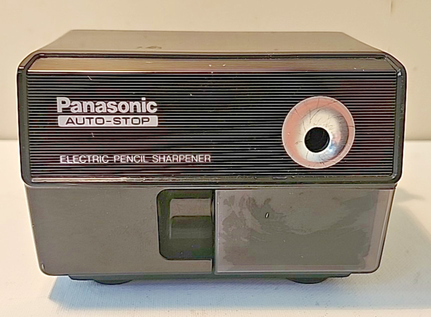 Vintage 1980’s Panasonic KP-110 Electric Pencil Sharpener W/Auto-Stop *WORKS*