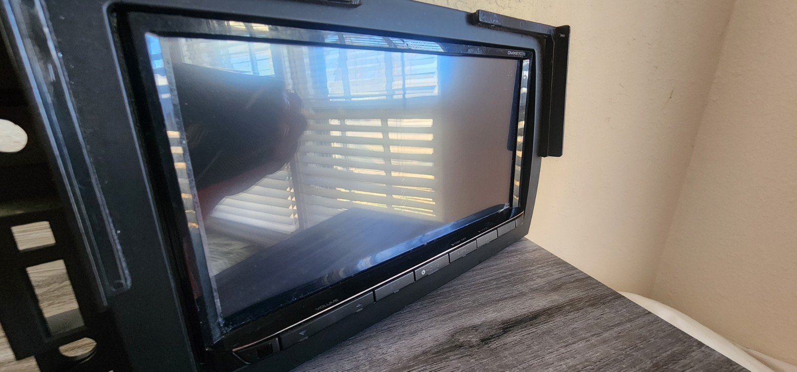 Kenwood DMX9707S Digital Media Receiver 7" Android Auto/Apple Carplay