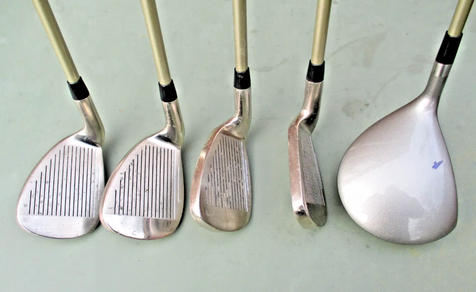Set of Affinity Ladies Golf Clubs - Image 3 of 4