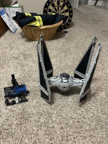 LEGO Star Wars UCS TIE Interceptor 7181 Complete Set Display Stand