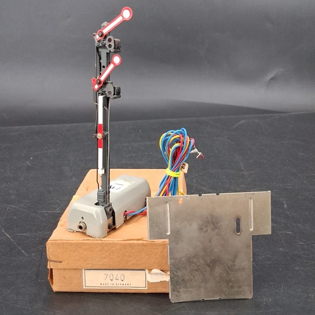 Märklin HOゲージ 信号機セット 5113 7188 7039 7040 Märklin HO with Vintage Model Railroad Signals | eBay