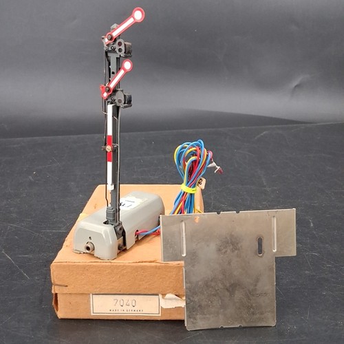 VINTAGE Marklin Märklin 7039 HO Gauge Home Signal Semaphore in Original Old Box