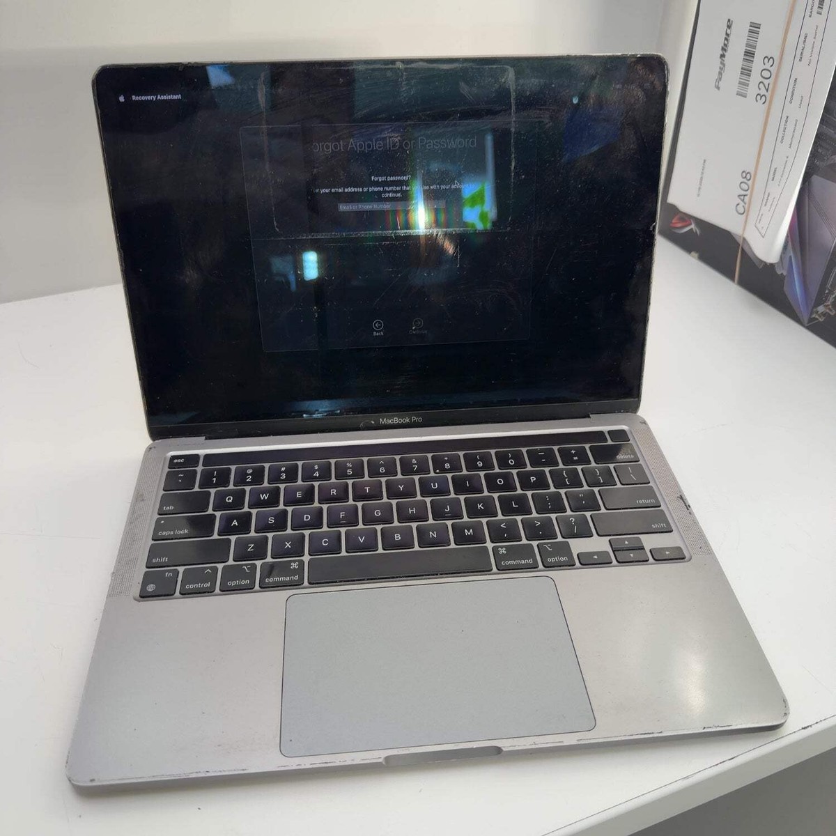 2020 Apple MacBook Pro 13.3